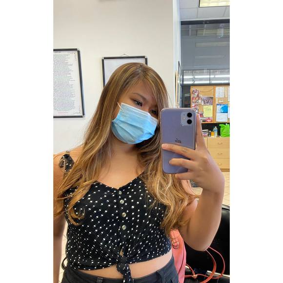 Meet your Posher, April jayne - Picture 1 of 1